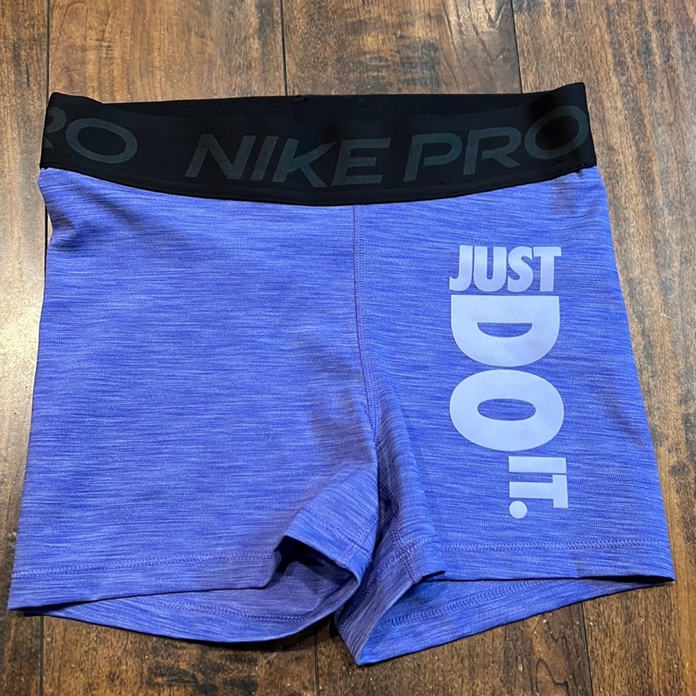 Nike Pro Dry-Fit Mid-Rise 3" Training Short